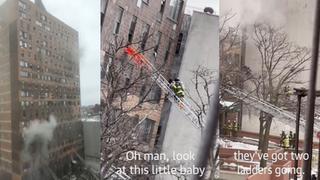 Bombero rescata sano y salvo a bebé de incendio en edificio de Nueva York