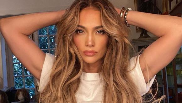 Jennifer Lopez encantó a sus seguidores con glamurosas fotos de la Semana de la Moda en París. (Foto: Instagram / @jlo).