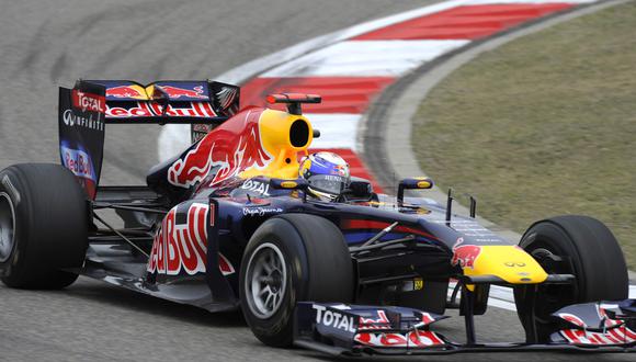 Vettel parte primero en Shanghai con "hat-trick" de poles en 2011