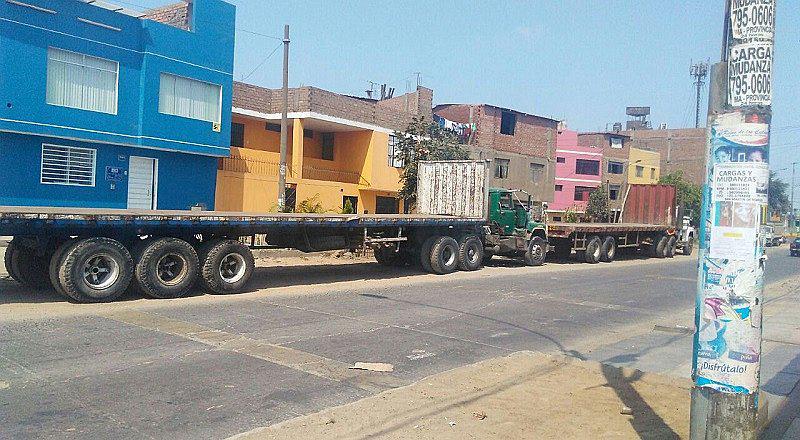 SMP: tráilers se estacionan en las puertas de las casas