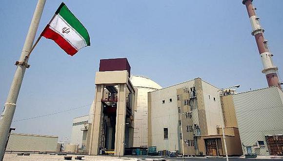 Irán amenaza y dice que su industria nuclear funcionará como antes del pacto 