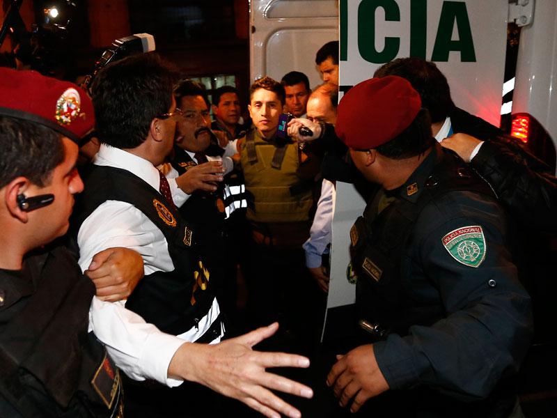 Gerald Oropeza es trasladado al penal Piedras Gordas  