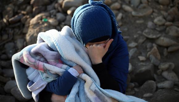  Mueren de frío una mujer y un niño cuando buscaban refugio en Europa