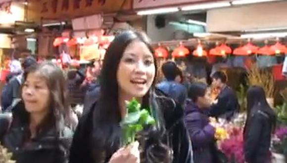 China: Mujer semidesnuda conducirá programa de cocina [VIDEO]