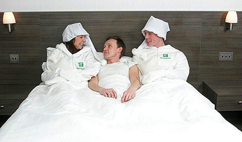En este hotel, los empleados abrigan tu cama
