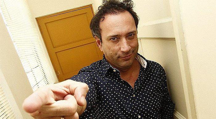 ¡Carlos Galdós da notición! Deja su programa radial y ahora estará en...