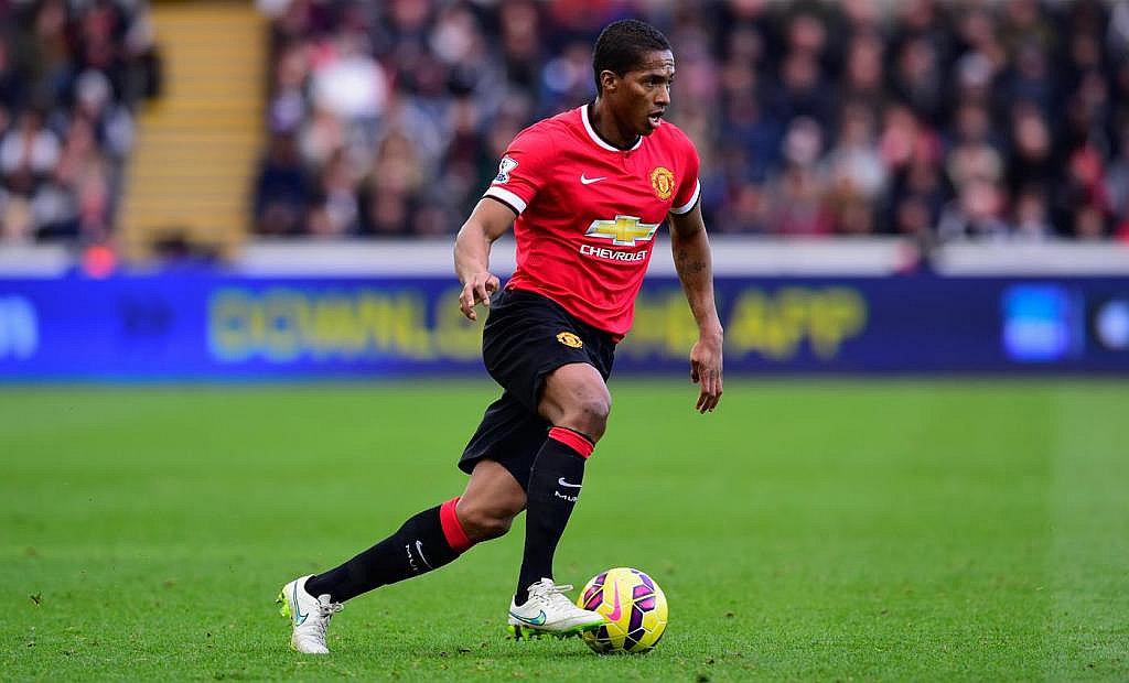 Antonio Valencia renueva con el Manchester United hasta 2018 