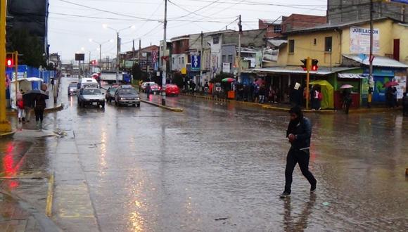 Esto fue lo que ocurrió en la mañana del martes 14 de marzo en el río Chillón, al norte de Lima | Foto: Andina