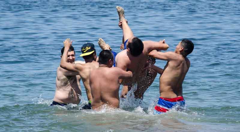 Calor y alta radiación achicharran a limeños  