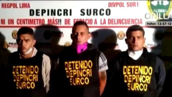 Los delincuentes fueron detenidos por efectivos de la Depincri Surco. (Captura de video América TV)