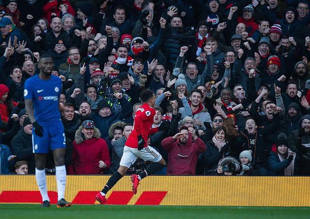 ​Manchester United remonta y vence 2-1 al Chelsea en Old Trafford (FOTOS)