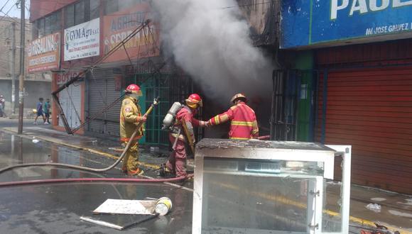 Chimbote: Bomberos evitaron que incendio pase a mayores en su día conmemorativo (Foto: Municipalidad del Santa)
