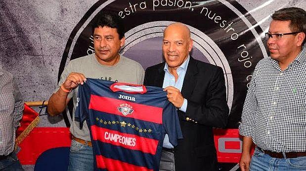 Bolivia: Wilstermann, dirigido por el peruano Roberto Mosquera, arranca con triunfo