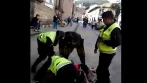 Cusco: Mujer del campo recibe brutal golpiza por parte de serenos [VIDEO]