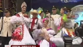 YouTube: Reina es coronada pero candidata perdedora hace esto en la ceremonia