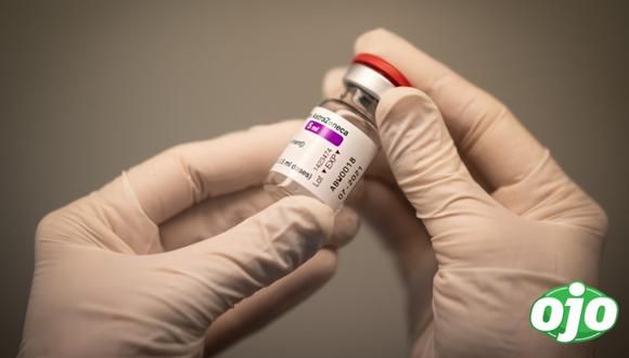 Lote de un poco menos de 300.000 dosis de la vacuna de AstraZeneca llegará al Perú en abril. (Foto: AFP).