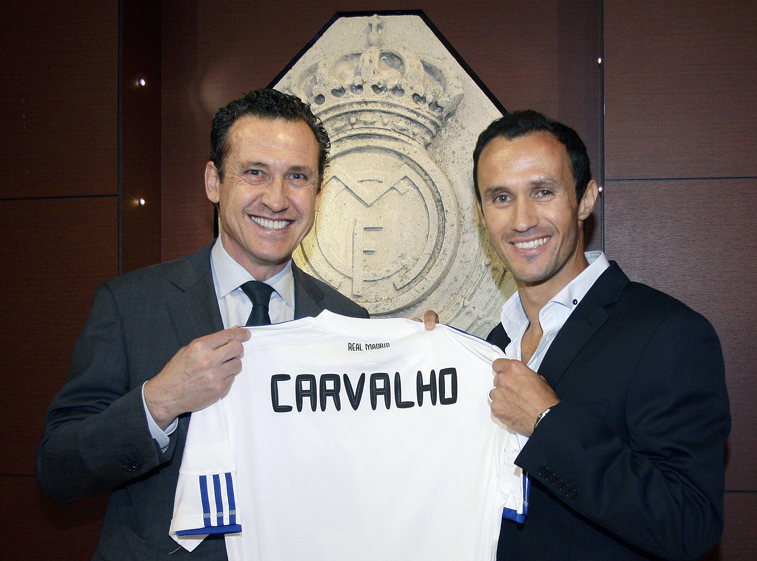Ricardo Carvalho llegó para integrar la defensa del Real Madrid 