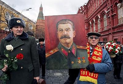 Rusia: 38 % cree que genocida es el personaje más grande de la historia  