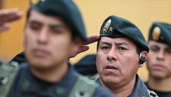 Las Fuerzas Armadas cumplen un rol no deliberante, según el Ministerio de Defensa. (Foto: Andina)