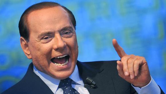 Polémica por llamada de Berlusconi a programa de televisión 