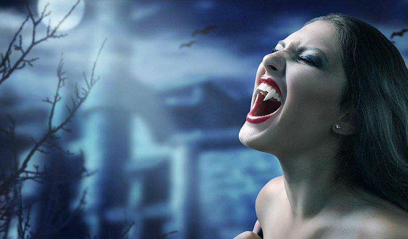 ¡Bellas y sanguinarias! ¿Quiénes fueron las amantes de Drácula?