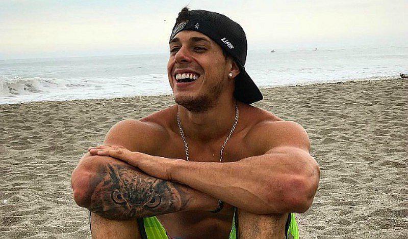 ¿Eres tú, Hugo García? Modelo luce irreconocible en esta foto