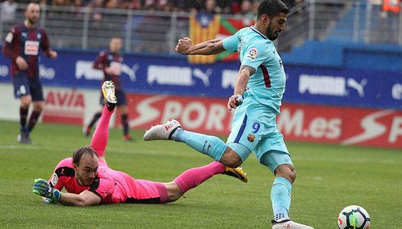 Líder Barcelona vence 0-2 al Eibar con goles de Suárez y Alba 