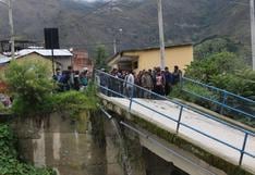 Puente de Paucartambo se derrumbó tras nueves horas de intensa lluvia en Pasco│FOTOS