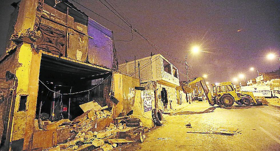 Municipio tumba casas por obras CIUDAD OJO