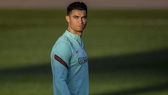 Cristiano Ronaldo inició el España vs. Portugal en el banco de suplentes. (Foto: AFP).