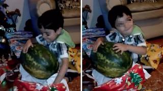 Niño se emociona al recibir una sandía como regalo de Navidad (VIDEO)