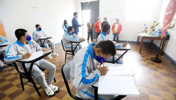 PRONACEJ inserta en instituciones de educación superior a 99 adolescentes de los centros juveniles. (Foto: MINJUSDH)