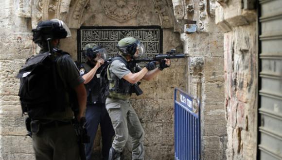 Palestinos condenan “guerra” de Israel contra los fieles musulmanes