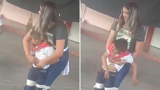 El tierno gesto de una profesora para ayudar a bailar a niño con discapacidad (VIDEO)