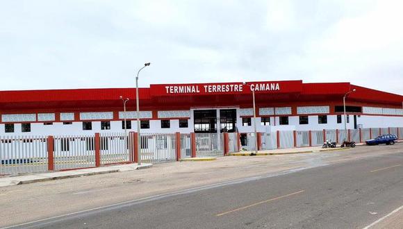Arequipa. El Nuevo Terminal Terrestre de Camaná fue entregado en 2019 y no era utilizado. Fue elegido para atender a pacientes de Covid-19.