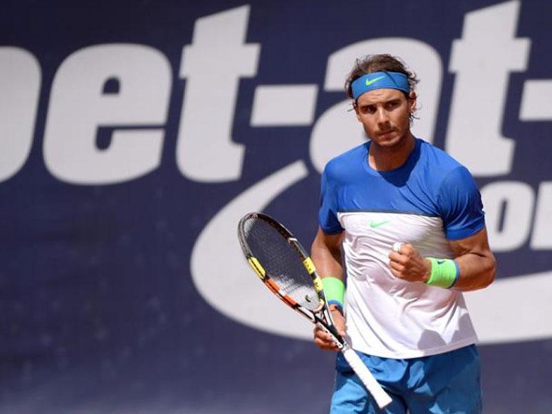 Rafael Nadal asusta tras sufrir calambre en pleno discurso 