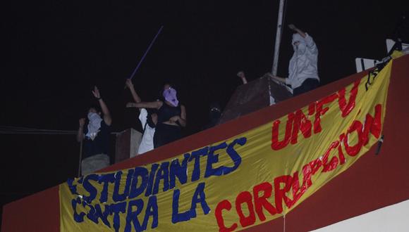 Universidad Federico Villareal: Estudiantes mantienen tomada Facultad de Psicología