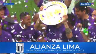 Con Ballón como capitán: Alianza Lima levantó el título del Torneo Clausura 2022