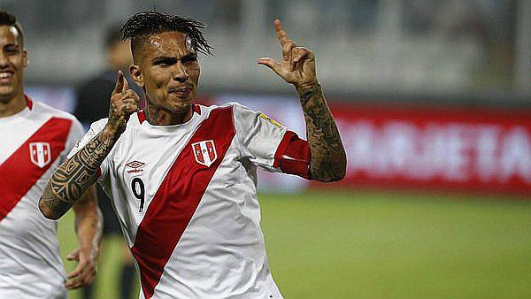 Paolo Guerrero es el líder que nos lleva al triunfo, asegura Franco Navarro