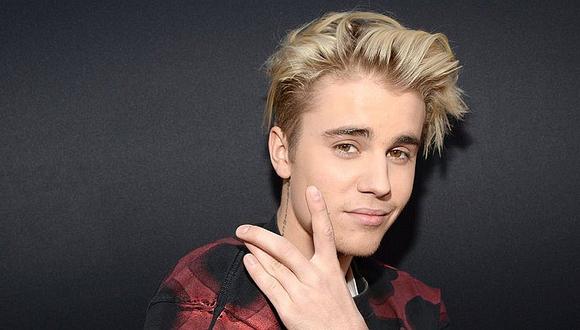 Justin Bieber sufre aparatosa caída en pleno concierto [VIDEO]