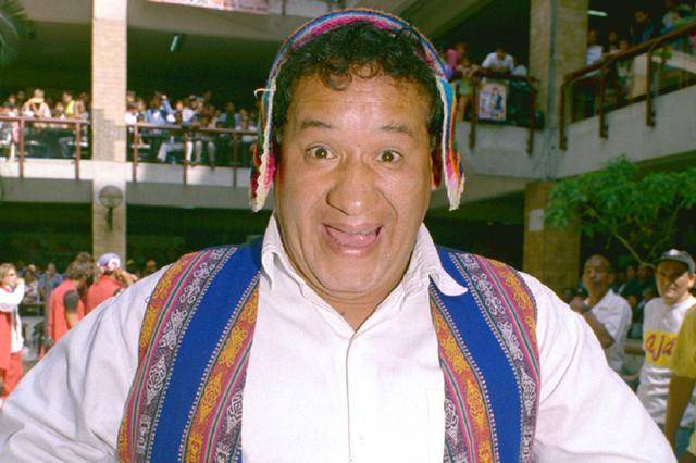Willy Hurtado caracterizado como "el cholo Willy", uno de sus personajes más populares. (Foto: GEC Archivo)