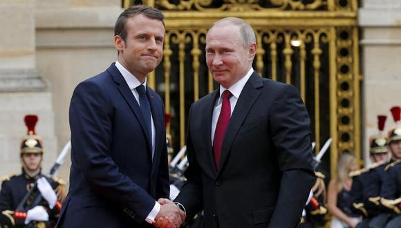 Macron y Putin se muestran cercanos y Zelenski invita a negacionista presidente de Francia a que en Ucrania constate que Rusia comete "genocidio". Macron no lo hará al menos antes de las elecciones del domingo entrante, ya que busca votos y quiere tener los de simpatizantes del ruso y la invasión a Ucrania.