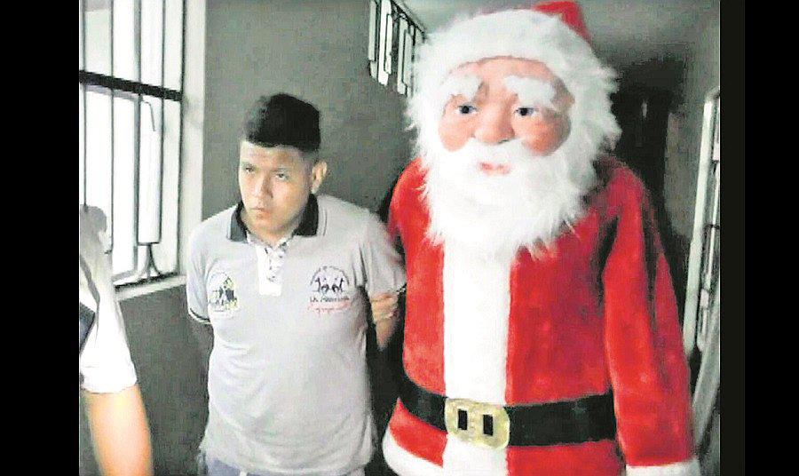 Navidad 2016: 'Papá Noel' atrapa a delincuentes