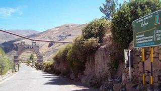 Pobladores cierran ingreso de transporte público al Valle del Colca 