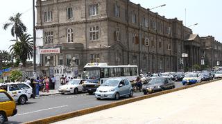 Niños con fiebre por más de un día pueden sufrir neumonía