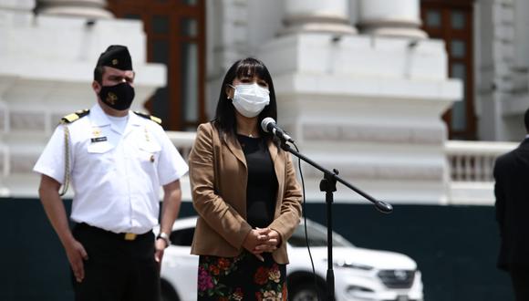 La presidenta del Congreso, Mirtha Vásquez, anunció nuevas medidas para evitar contagios de COVID-19. (Foto: Jesús Saucedo / @photo.gec)