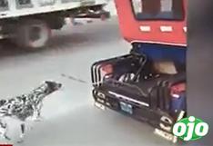 Hombre amarra a su perro a un mototaxi y lo arrastra por las calles