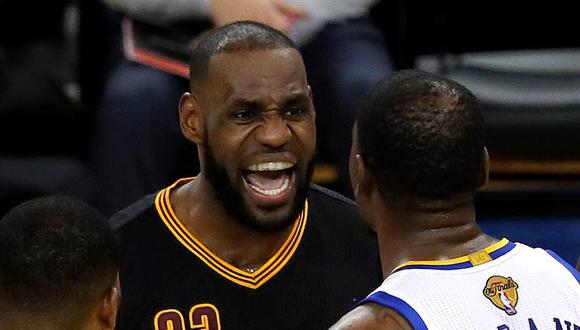 NBA: James, el rey que se quedó sin corona, tiene la cabeza en alto 
