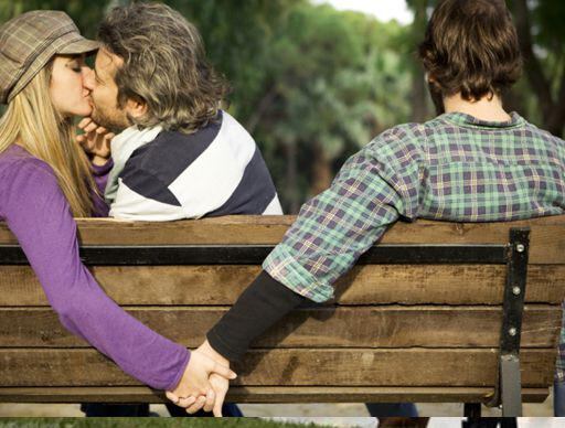 43% de franceses es infiel y detectan que izquierdistas son más infieles, será igual en el Perú?