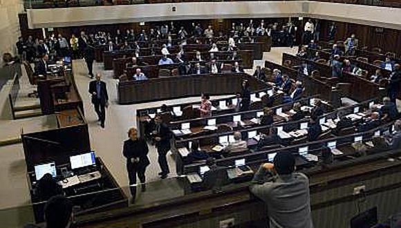 Israel emite ley para deshacerse de diputados árabes de oposición